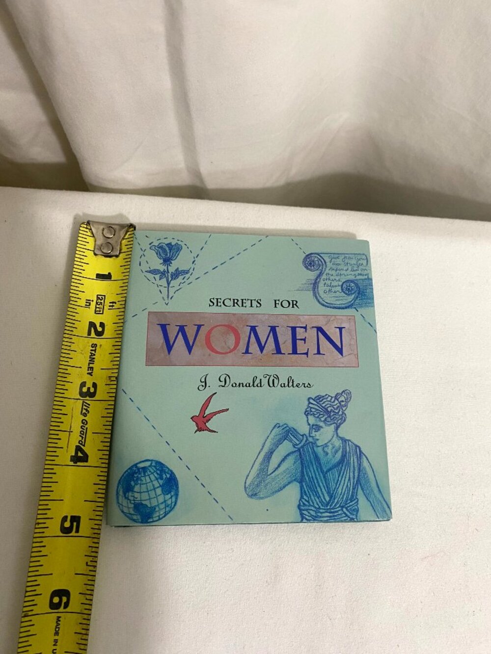Secrets for Women J. Donald Walters 1993 Hardcover Pocket Gift Book Crystal